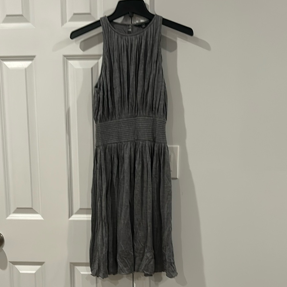 Banana Republic Pleated Petite Gray Sleeveless Dress Silk Blend